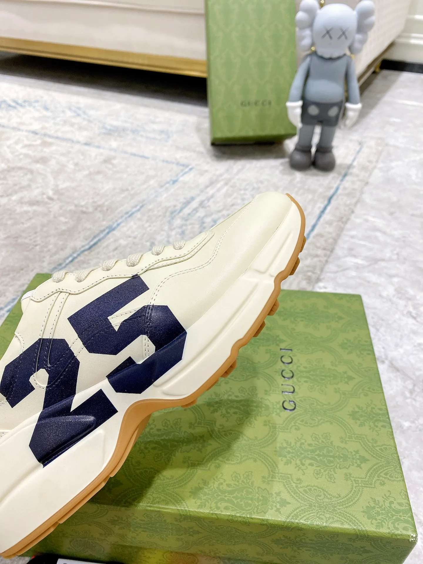 👟👟Ex-factory price 480👟👟Women's shoes Women's GUCCI Gucci dad shoes The original disassembly took more than 3 months to develop 1:1, the version has been upgraded again, chips, packaging, imported cowhide, all made with computerized cars Couple 👫 style 🔜Versatile in all seasons 🔜 Fashion 🔜 Personality 🔜 Different 🔵More than 20 layouts in the full series, welcome to consult pictures Outsole: The latest original development T👟👟Ex-factory price U vacuum Upper: Imported cowhide🐮 Lining: Original A mixed sheepskin🐏 Feet: Original A grade mixed sheepskin 💯Full set of packaging Medium and low belt LOGO code number: Women's code 35-40 Men's code 38-45 (38 45 customized